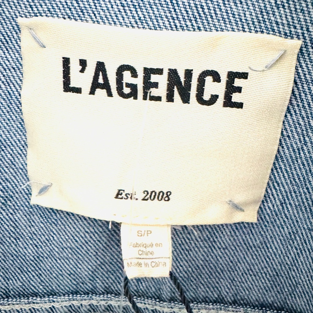 L'AGENCE
Koda Cropped Denim Jacket - Picture 7 of 11